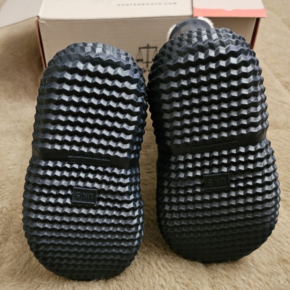 NEW box Hunter kids Original Sherpa Boots size 7 girls - Picture 9 of 12